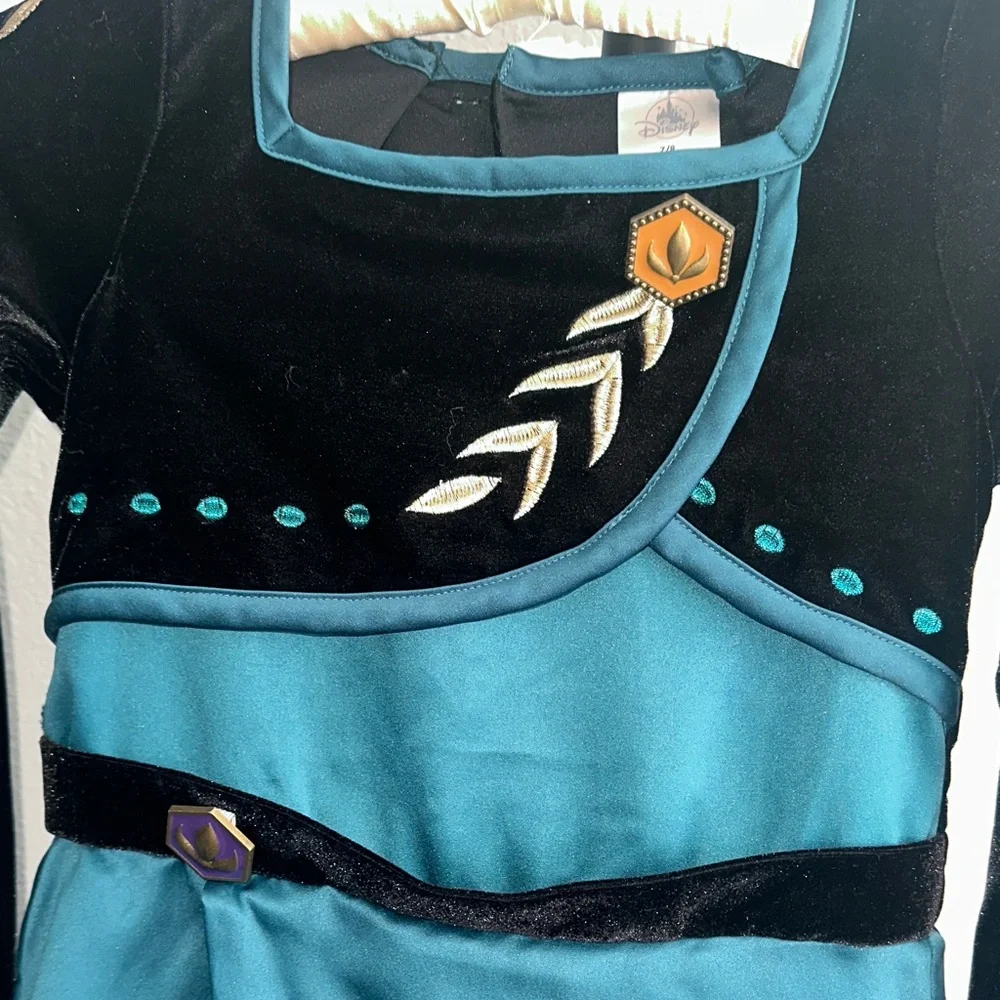 Anna's original deluxe dress from frozen